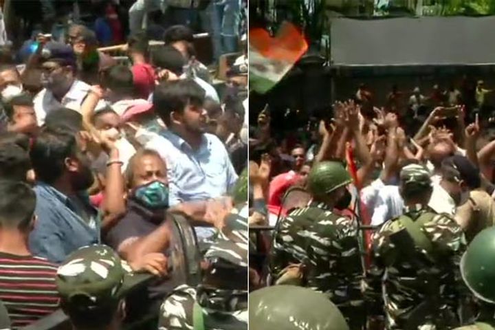 TMC supporters staged a protest outside the CBI office TMC supporters staged a protest outside the CBI office