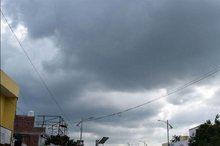 Today heavy rains are expected in these states including Rajasthan Delhi NCR and UP