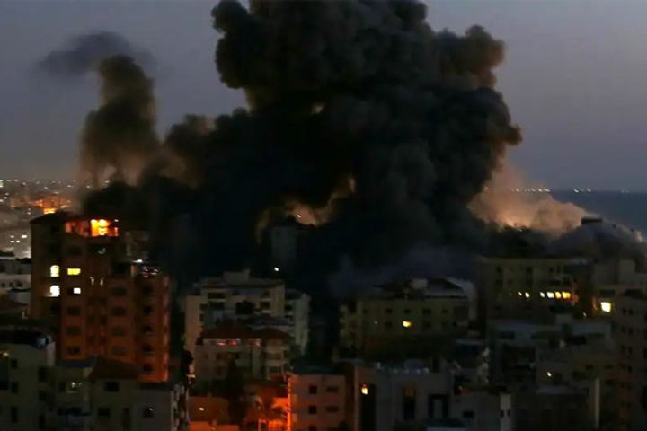 Israeli airstrikes continue in Gaza despite ceasefire appeals