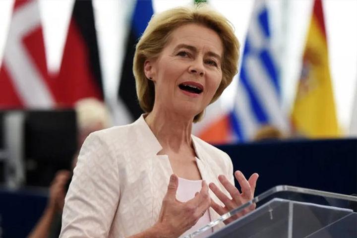 EU cuts air links with Belarus
