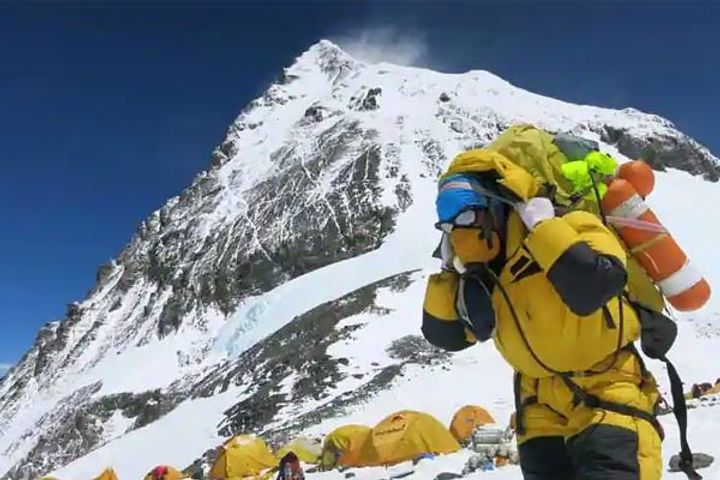 Canadian climber critically injured