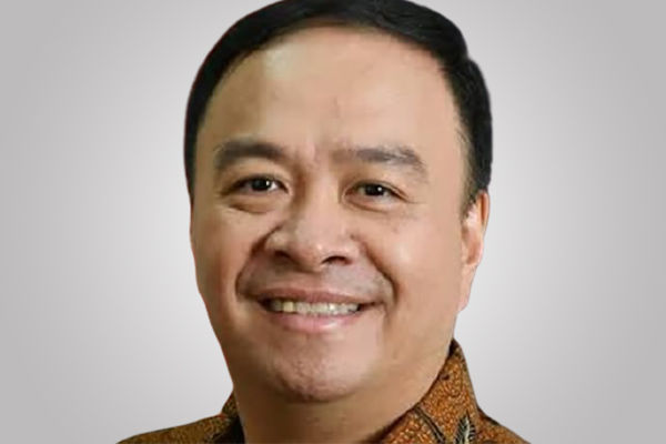Top Indonesian Diplomat Ferdy Piay Who Had Contracted COVID19 in Delhi Dies in Jakarta
