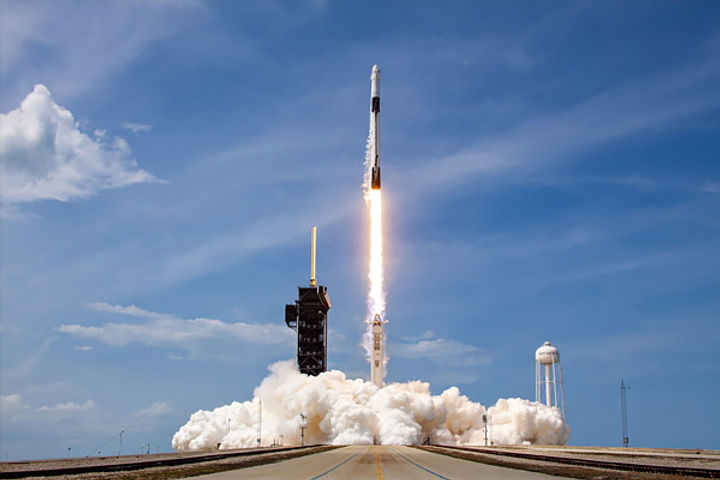 SpaceX sets new record for Rocket's nose cone in its latest launch ...