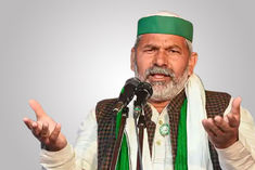 Rakesh Tikait attacks entre