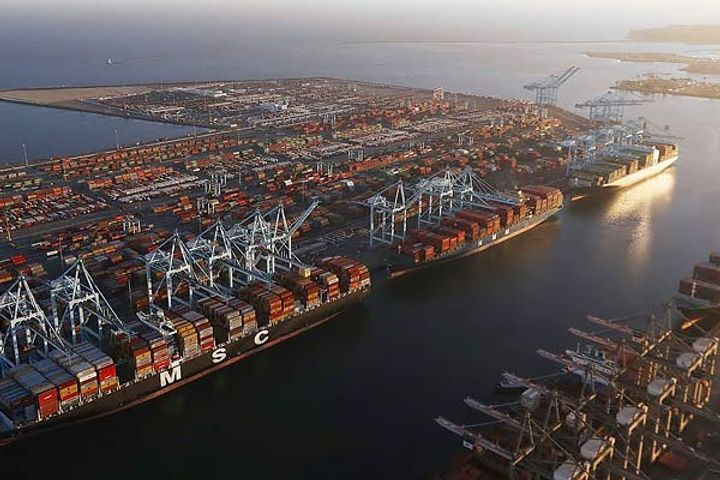 Saudis shift billion-dollar oil refinery to Karachi Saudis shift billion-dollar oil refinery to Karachi