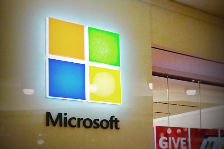 Microsoft emplyees slept at data centres Microsoft emplyees slept at data centres