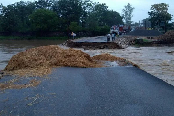 Temporary Bridge At National Highway 75E Washed Away In Sonbhadra