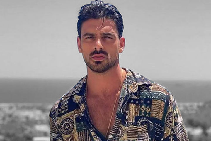 Some private photos of Michelle Morrone leaked, annoyed the Italian actor of 365 Days