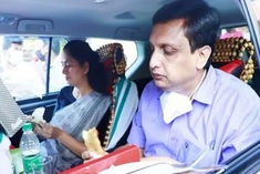 In-car dining in Kerala