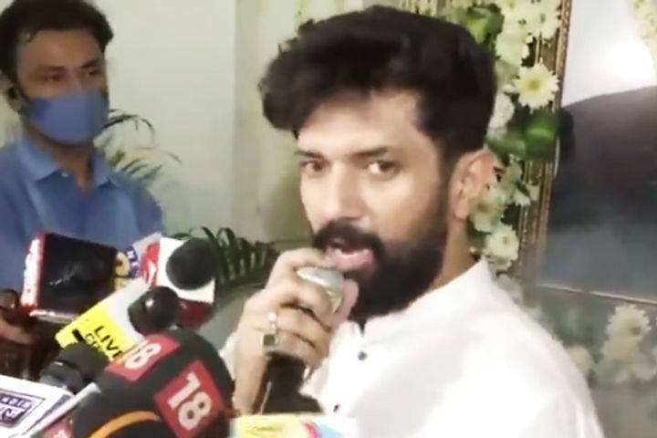 Chirag Paswan breaks down during the book launch of his late father Ram Vilas Paswan