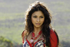 Tanisha Mukherjee got eggs frozen at the age of 39, these celebs have also said about freezing eggs