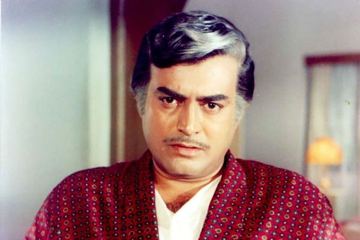Sanjeev Kumar played many important roles in his short life, the character of Thakur of Sholay becam