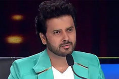 Singer Javed Ali has now revealed the details of Indian Idol