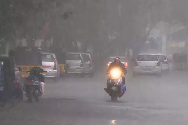 Heavy Rain In Delhi July Rain Broke The Record Of 18 Years