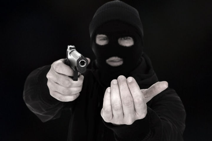 To repay the loan the former manager robbed his own bank