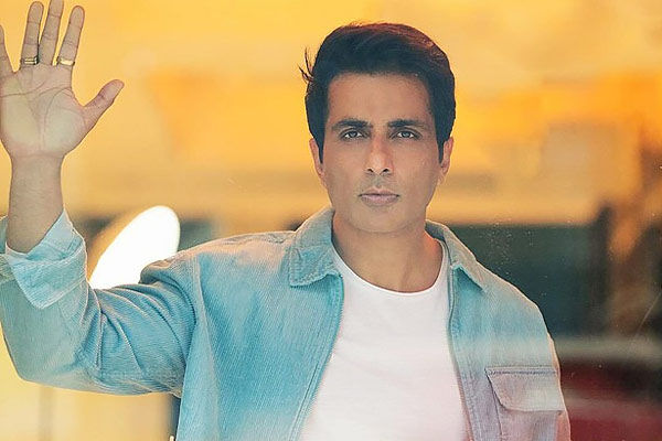 Sonu Sood to lead Indian athletes next year