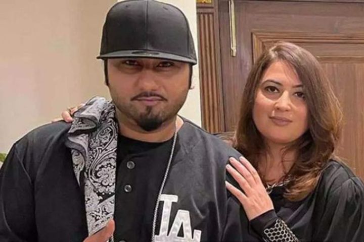 Wife Shalini files domestic violence case against singer Honey Singh