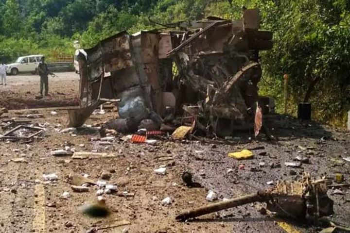 1 dead, 11 others injured in Maoist