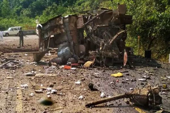 1 dead, 11 others injured in Maoist 1 dead, 11 others injured in Maoist