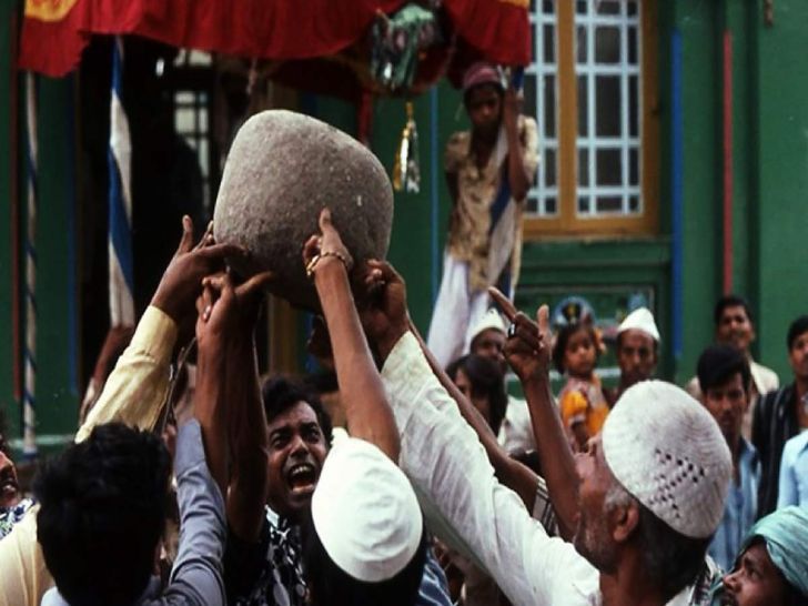 levitating stone, shivpur 