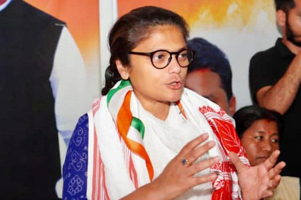 Former Congress MP Sushmita resigns 