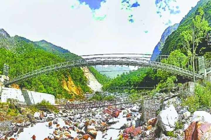 the road to hemkund sahib and the valley of flowers became easy the steel guard bridge was completed the road to hemkund sahib and the valley of flowers became easy the steel guard bridge was completed