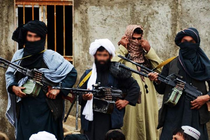 Taliban fired bullets at the crowd waving the national flag, 3 killed