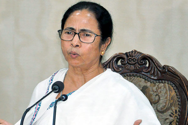 Mamata Banerjee suggests formation of 'core group'