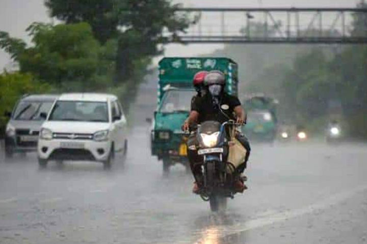 Delhi Weather Update Rain Possiblity Today