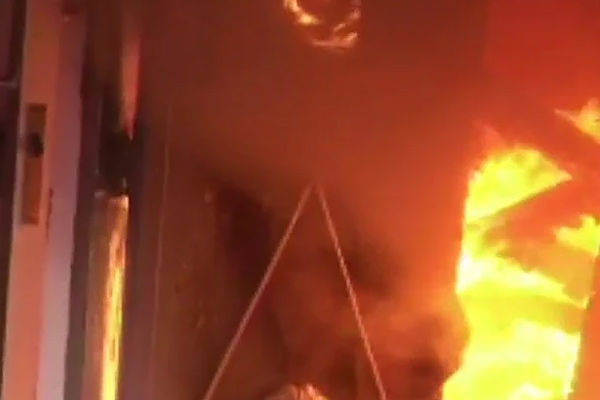 Fire Broke Out In Paper Mill At Noida Of Gautam Budh Nagar