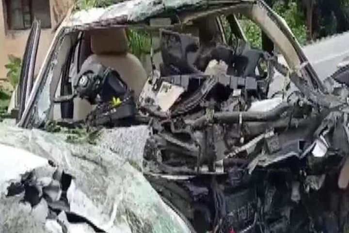 Bengaluru Speeding Audi Rams Into Pole Killing Seven Bengaluru Speeding Audi Rams Into Pole Killing Seven