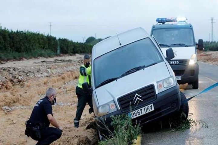 Storm wreaks havoc in Spain, city floods, power and rail services disrupted