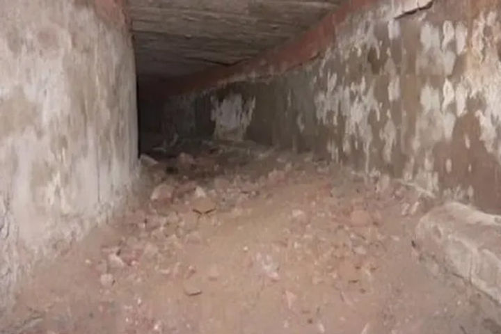 Tunnel connecting Delhi assembly to Red Fort