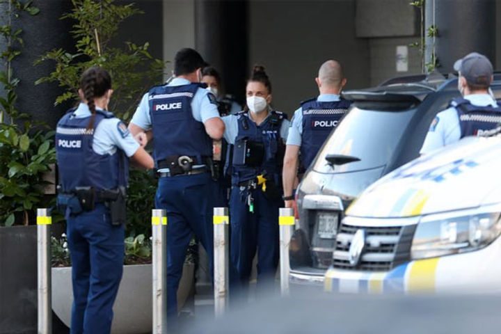 New Zealand Police Kill terrorist After He Stabs 6 People