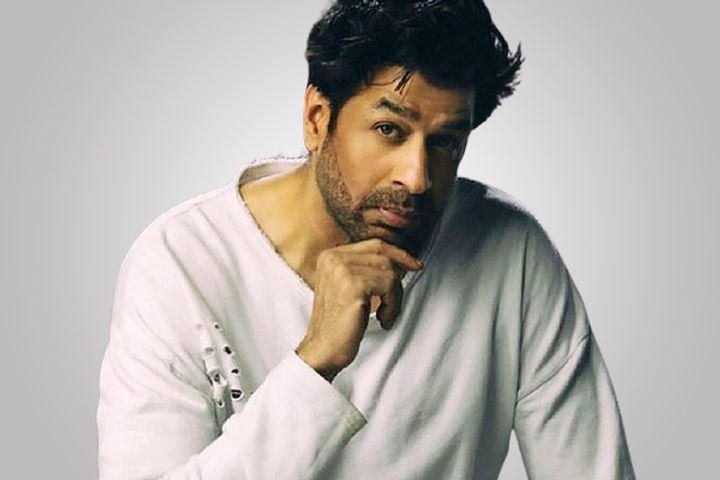 Complaint filed against actor Rajat Bedi