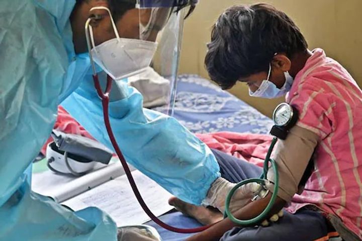 Bihar hospitals run out of space Bihar hospitals run out of space