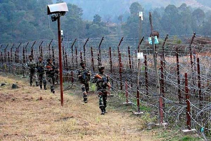 8 tiffin bombs found in Punjab, search continues for 11 bombs 8 tiffin bombs found in Punjab, search continues for 11 bombs
