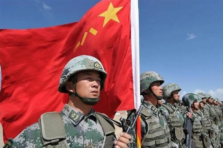 China is building 30 airports in Tibet and Xinjiang China is building 30 airports in Tibet and Xinjiang