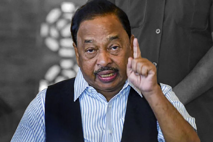 Lookout Notice Issuses Against Union Minister Rane Wife And Son