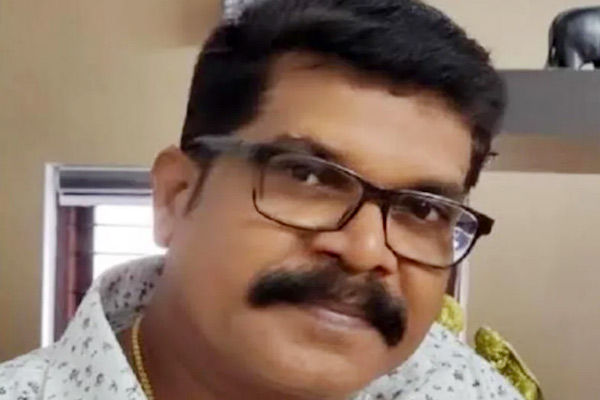 Malayalam TV actor Ramesh Valiyasala found hanging at his residence