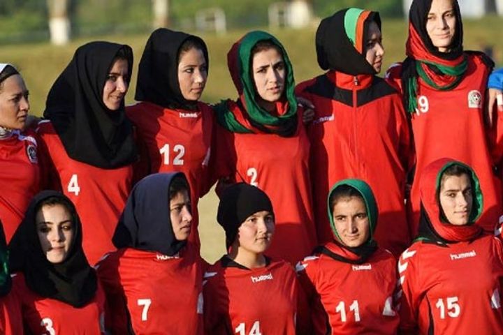 32 Female Football Players From Afghanistan Reached Pakistan After Escaping From The Eyes Of Taliban 32 Female Football Players From Afghanistan Reached Pakistan After Escaping From The Eyes Of Taliban