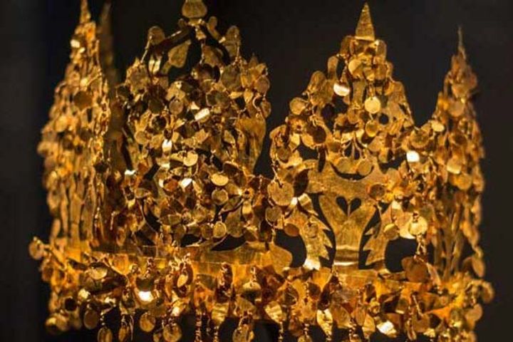 Taliban to track, secure 2000-year-old Bactrian gold treasure Taliban to track, secure 2000-year-old Bactrian gold treasure