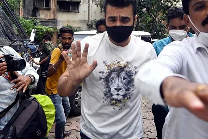 Raj Kundra walks out of Mumbai jail after bail in porn racket case Raj Kundra walks out of Mumbai jail after bail in porn racket case