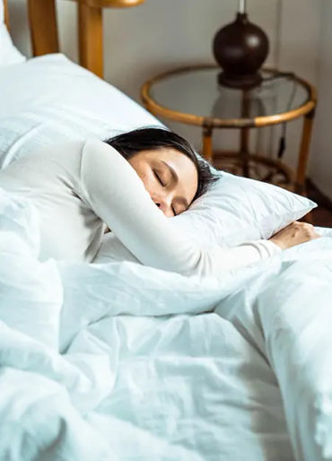 women facts, women sleep, women sleep need, women fact, facts about women 