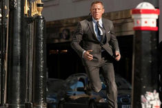 hollywood actor daniel craig appointed honorary commander in the royal navy of the uk