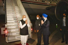 Warm welcome to PM Modi in New York