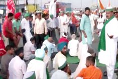 Bharat Bandh Farmers will protest at more than 300 places in Punjab NH24 jammed at Ghazipur Shambhu 
