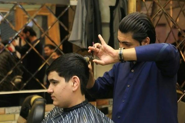 Taliban bans barbers