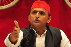 Akhilesh Yadav under house arrest in Lucknow