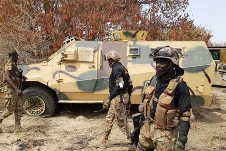 Suspected jihadists kill 14 soldiers in Burkina Faso